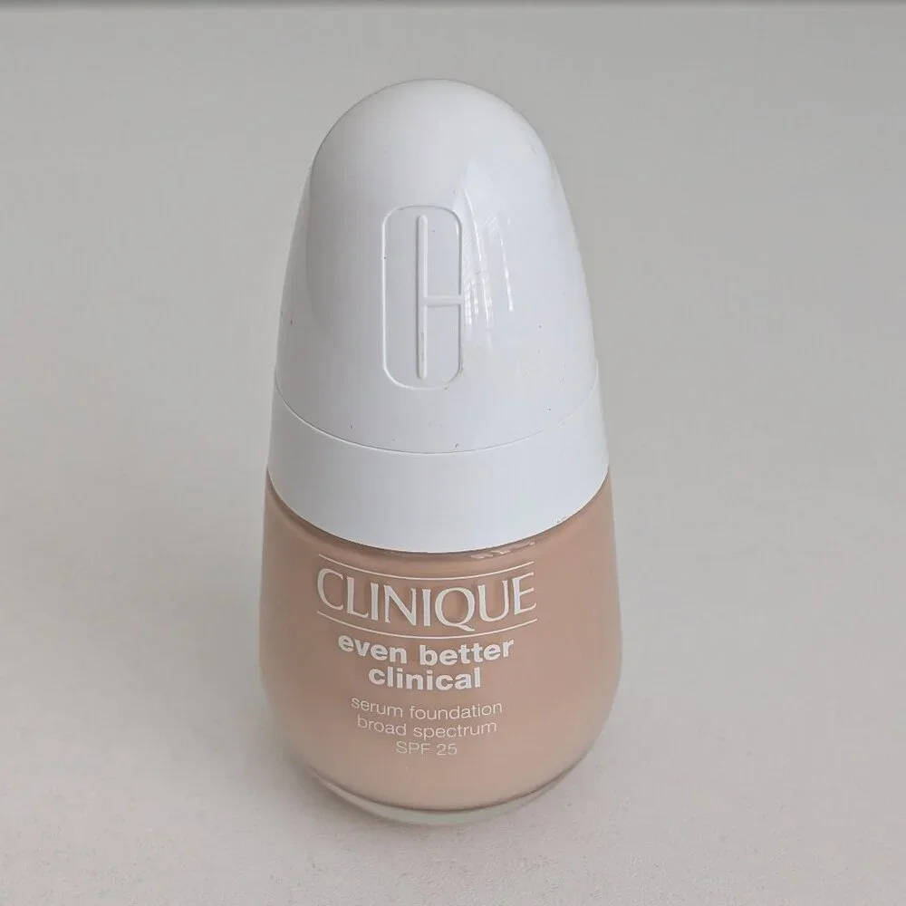 Clinique Even Better SPF15 Makeup Cream Foundation CN 02 Breeze VF Preowned - Picture 2 of 6